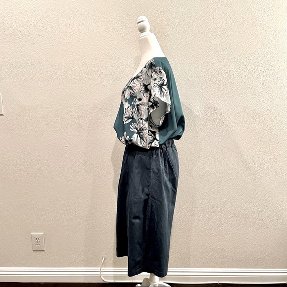 Jennifer Lopez Blouse - Picture 2 of 5